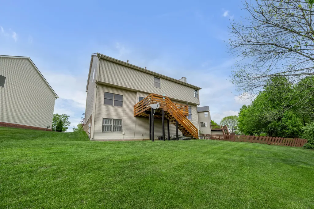 1100 Seville Court Lexington KY 40515