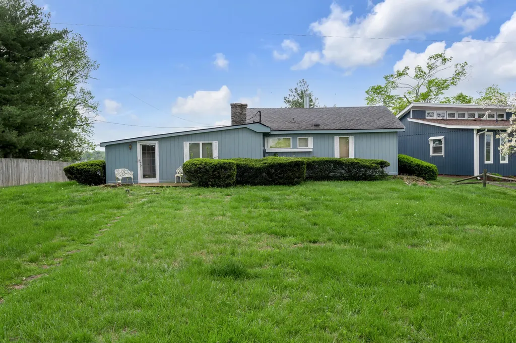 512 Chimney Rock Road Harrodsburg KY 40330