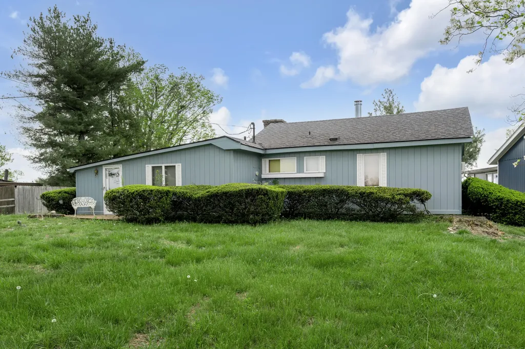 512 Chimney Rock Road Harrodsburg KY 40330