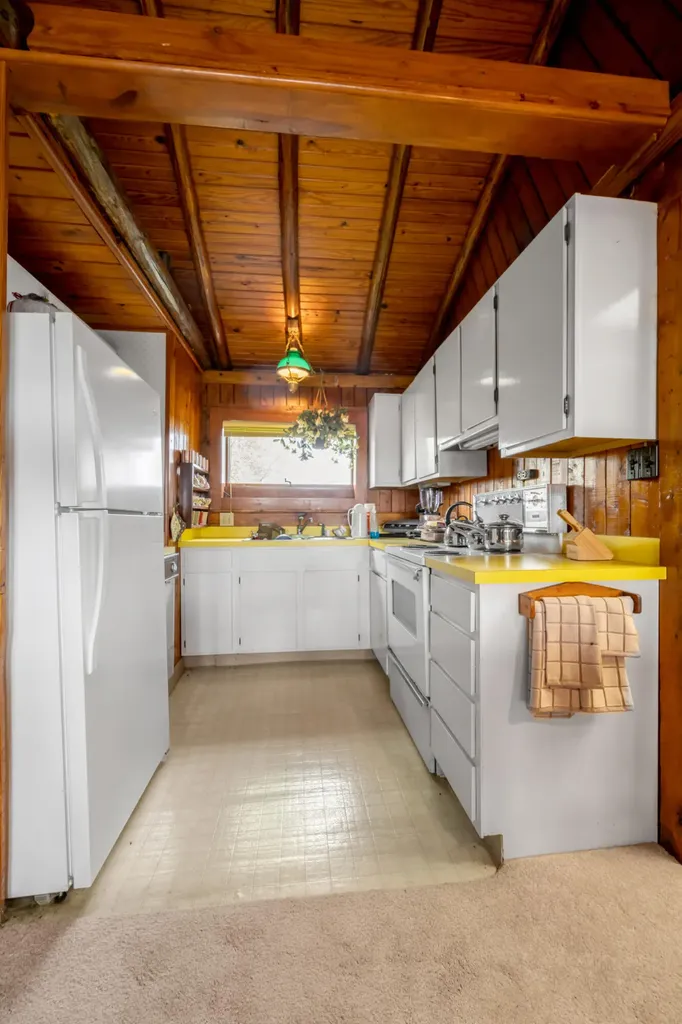 512 Chimney Rock Road Harrodsburg KY 40330