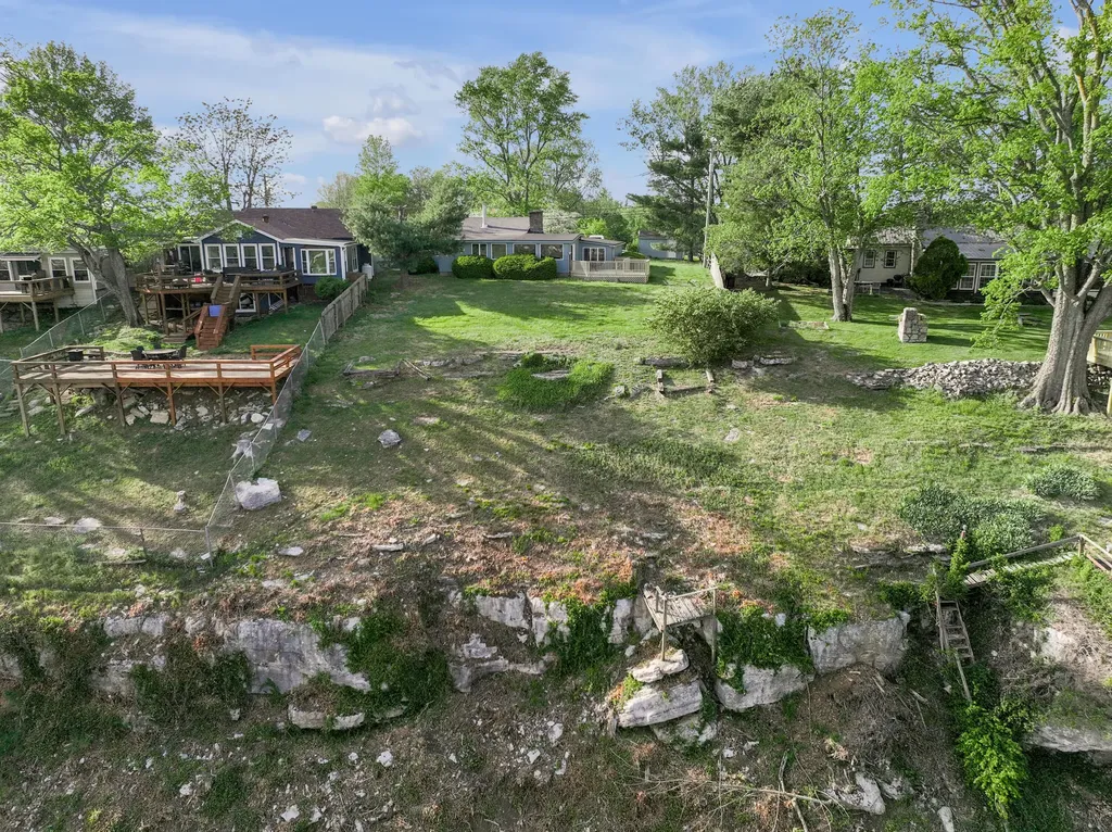 512 Chimney Rock Road Harrodsburg KY 40330