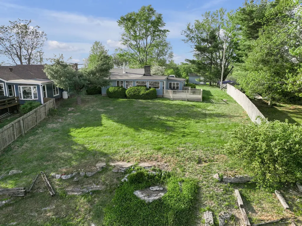 512 Chimney Rock Road Harrodsburg KY 40330