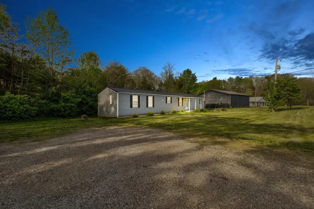 7565 Cream Alley Road Jeffersonville KY 40337
