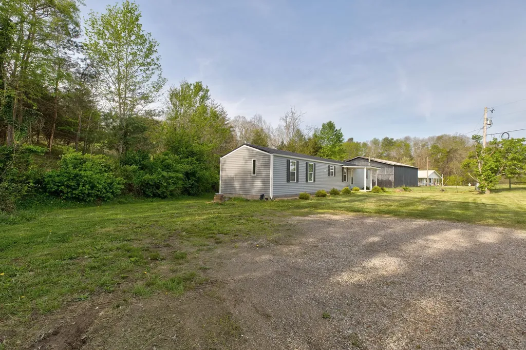 7565 Cream Alley Road Jeffersonville KY 40337