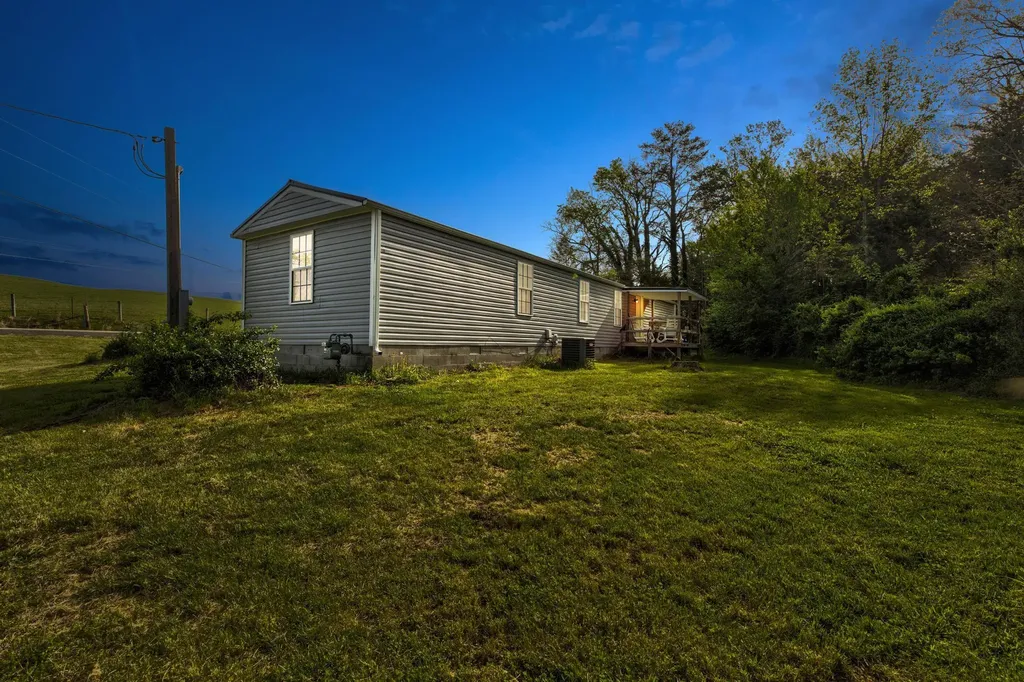 7565 Cream Alley Road Jeffersonville KY 40337