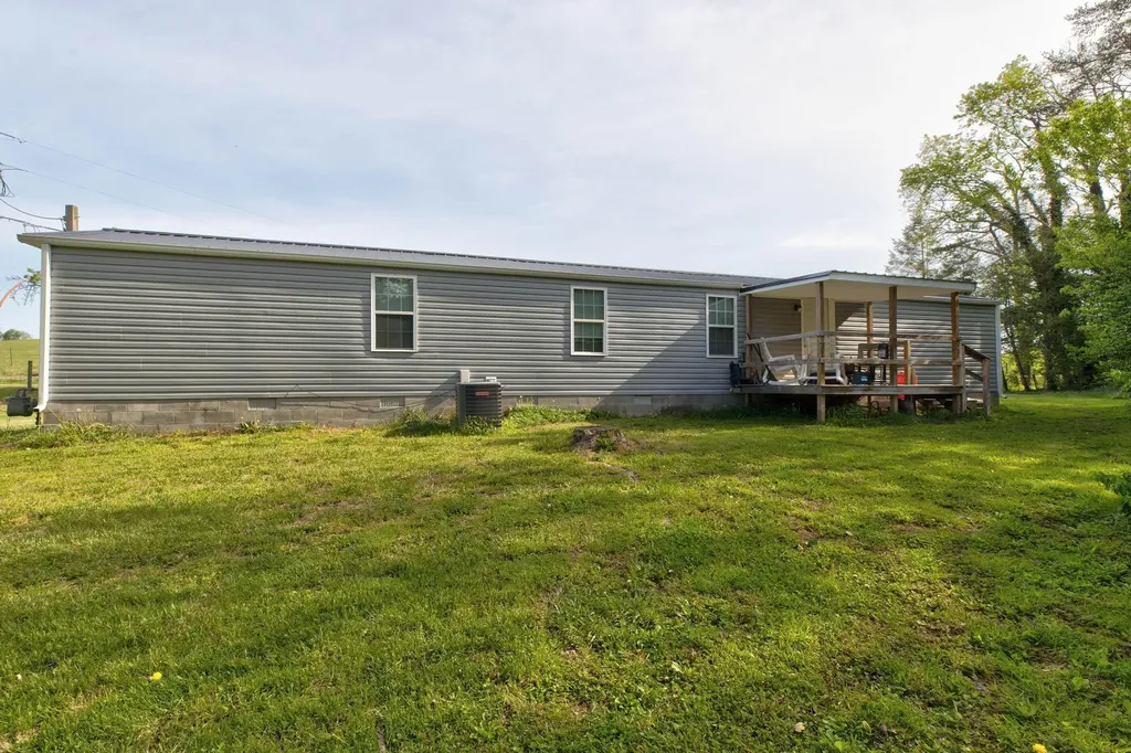 7565 Cream Alley Road Jeffersonville KY 40337