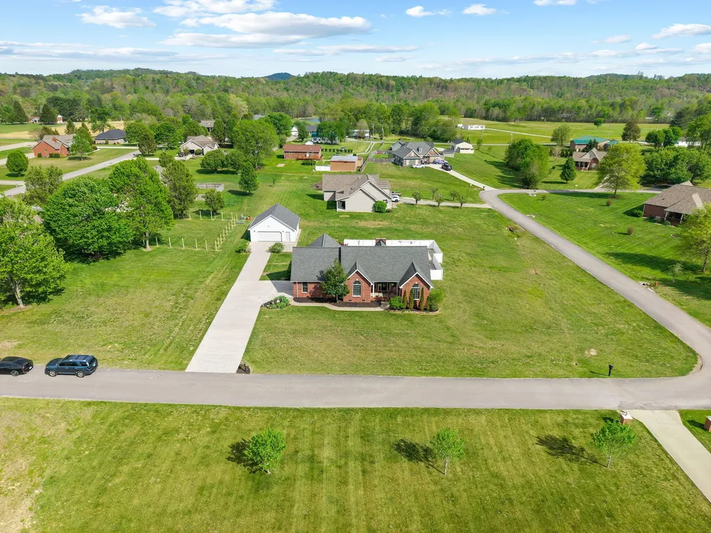 55 Candi Brook Lane Corbin KY 40701