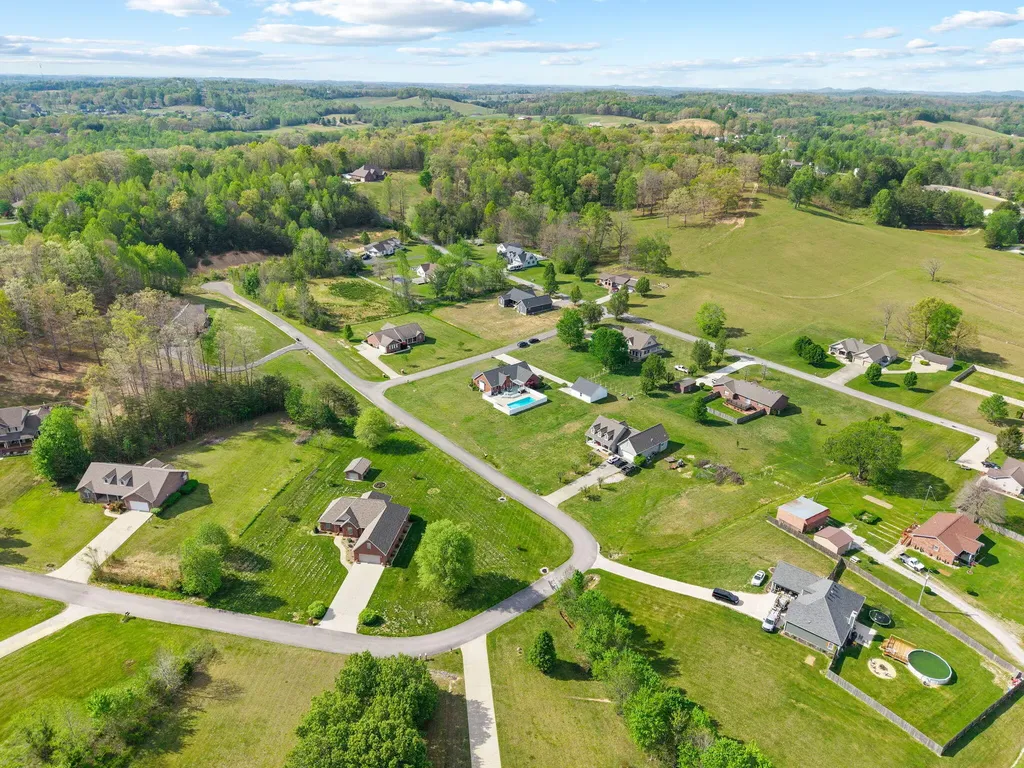 55 Candi Brook Lane Corbin KY 40701