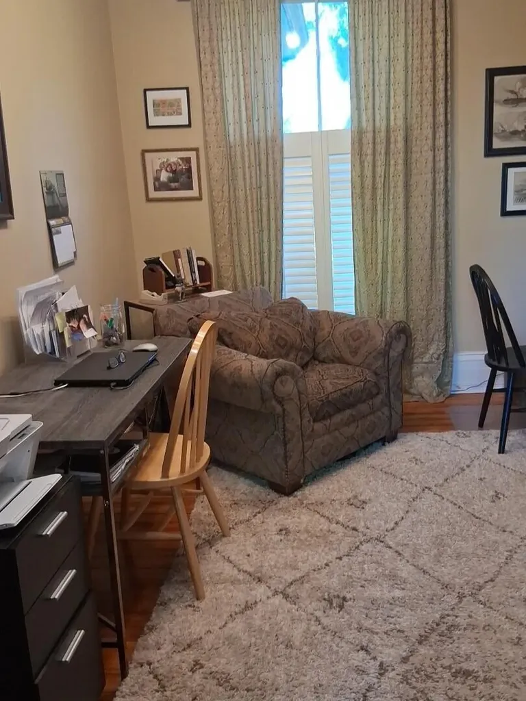 305 S Main Street Versailles KY 40383