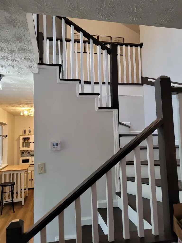 305 S Main Street Versailles KY 40383