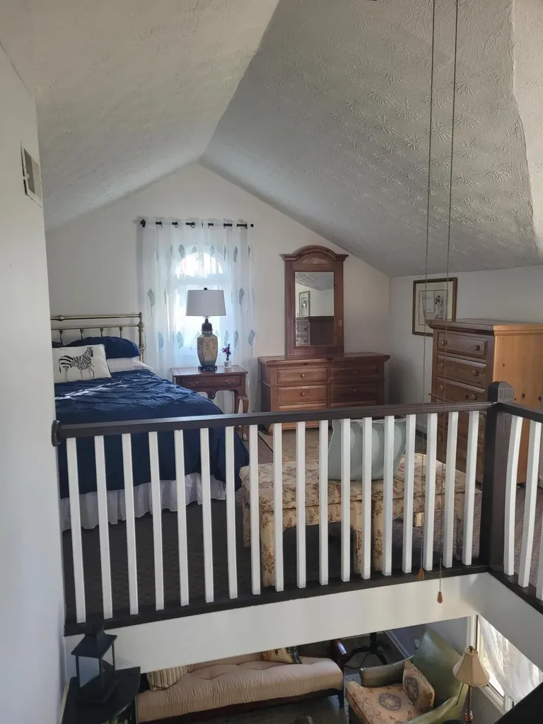305 S Main Street Versailles KY 40383