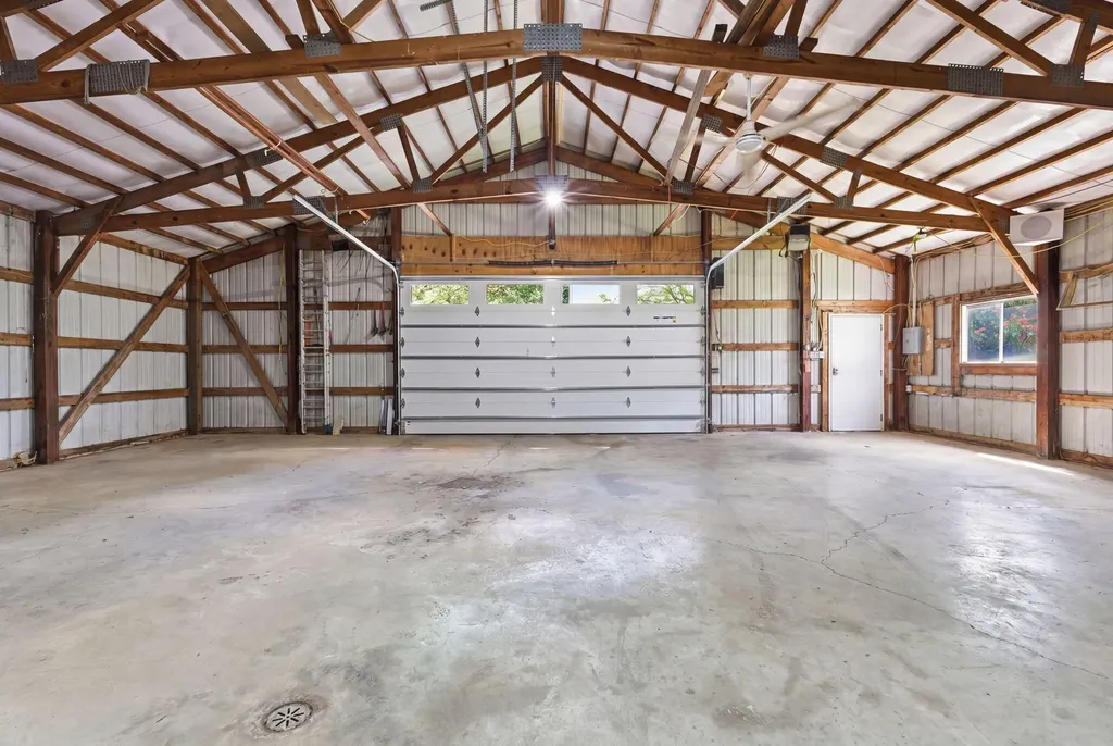 237 Rose Hill Avenue Versailles KY 40383