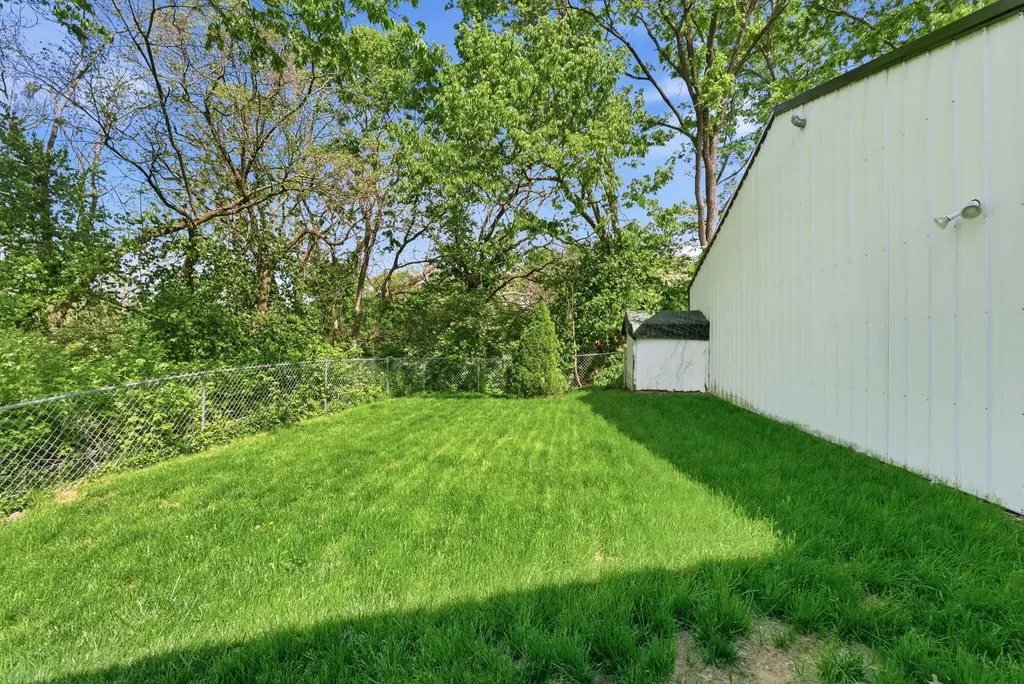 237 Rose Hill Avenue Versailles KY 40383