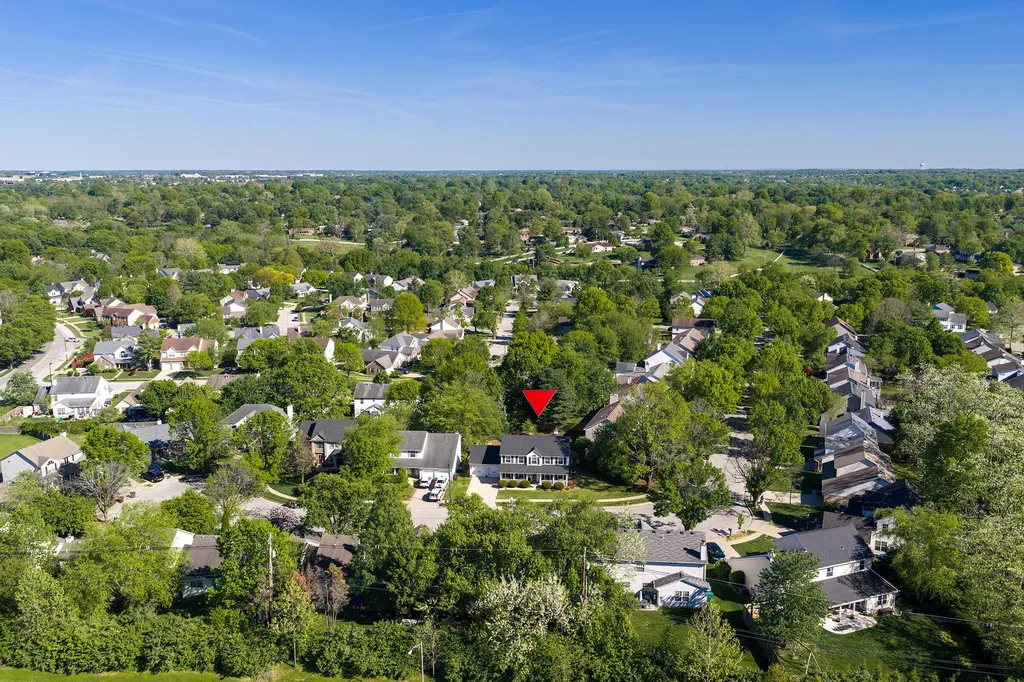 2053 Blackhorse Lane Lexington KY 40503