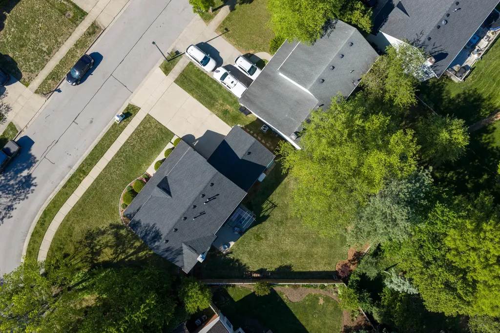 2053 Blackhorse Lane Lexington KY 40503