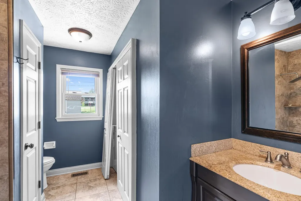 527 Miles Road Nicholasville KY 40356