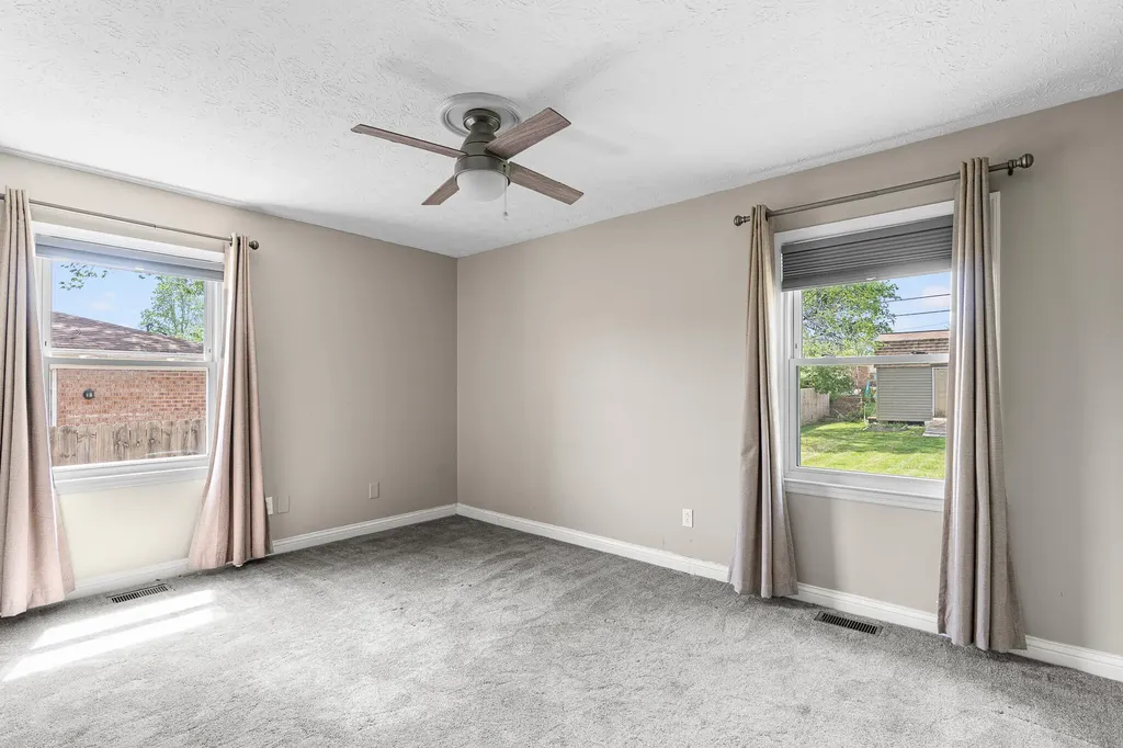 527 Miles Road Nicholasville KY 40356