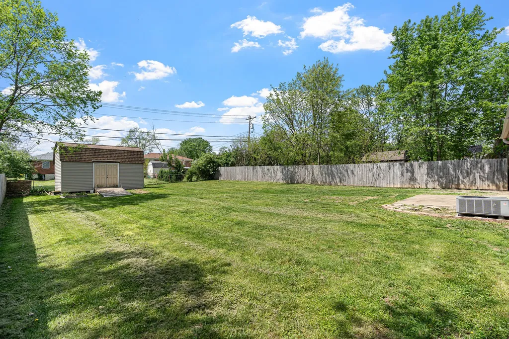 527 Miles Road Nicholasville KY 40356