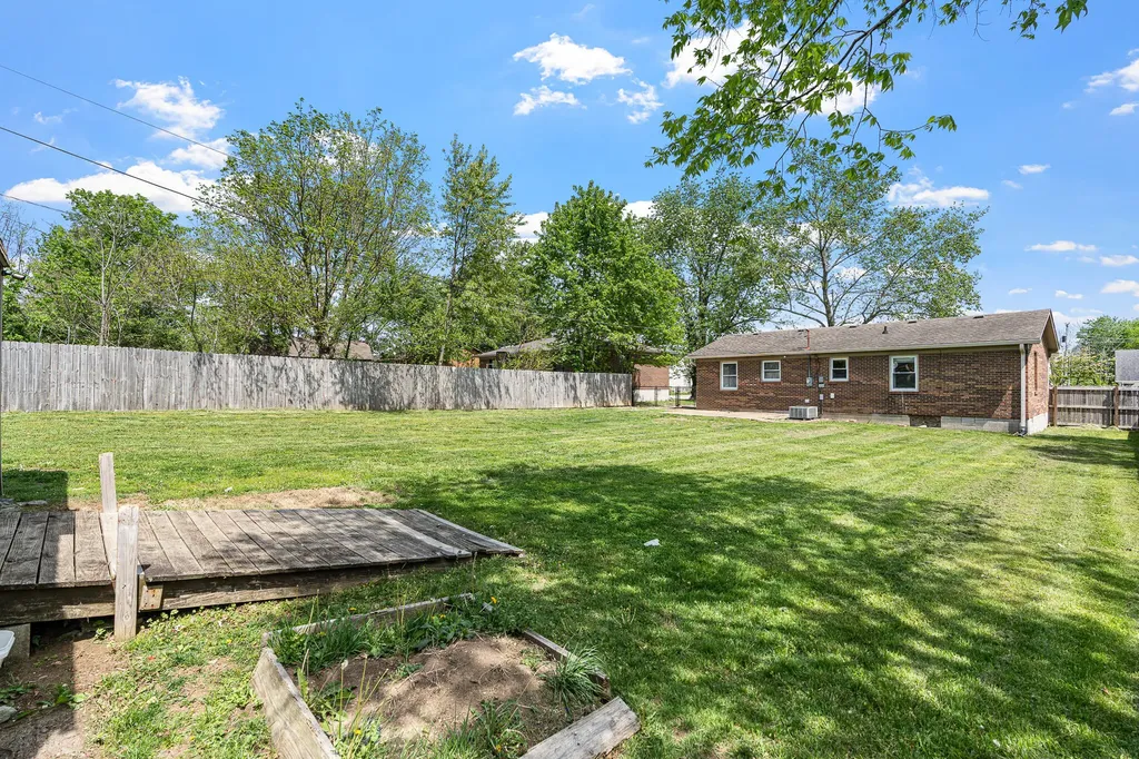 527 Miles Road Nicholasville KY 40356