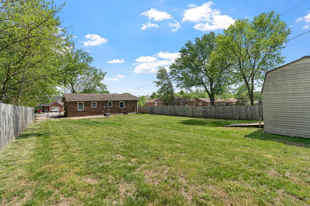 527 Miles Road Nicholasville KY 40356