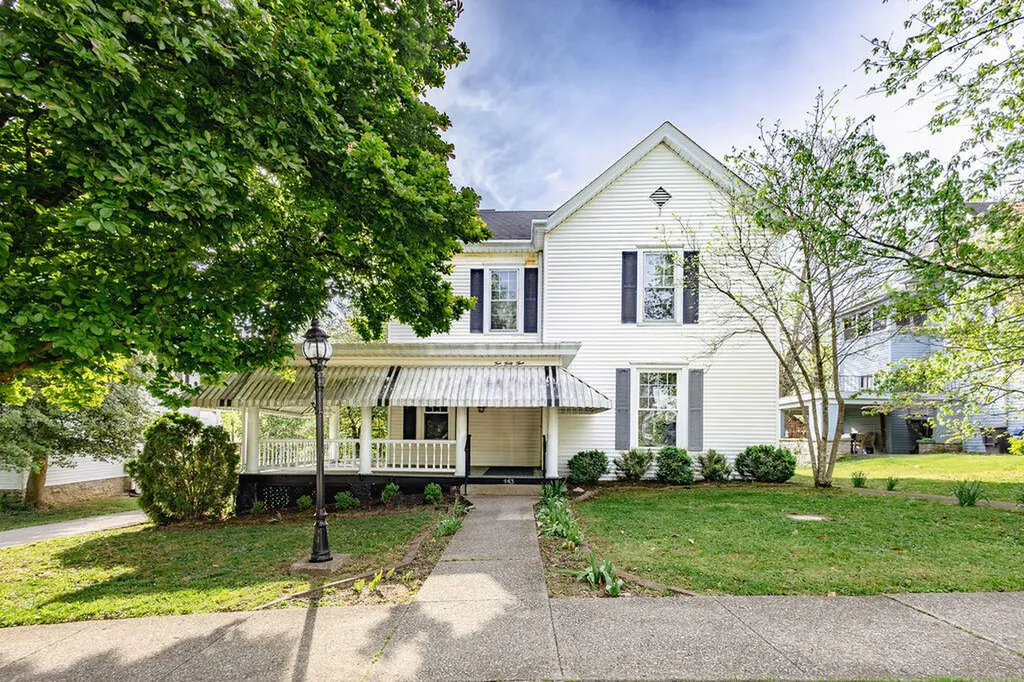 443 S Maple Street Winchester KY 40391