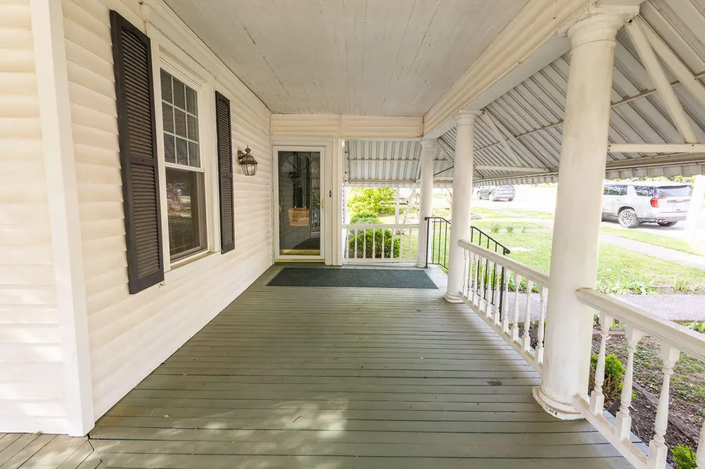 443 S Maple Street Winchester KY 40391