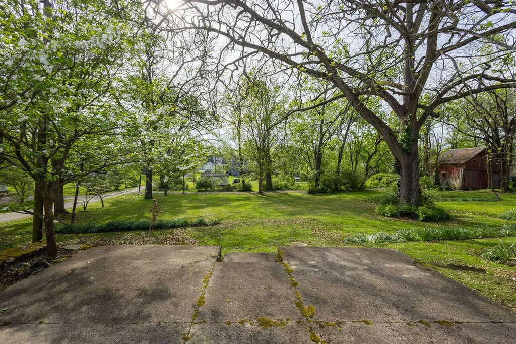 443 S Maple Street Winchester KY 40391