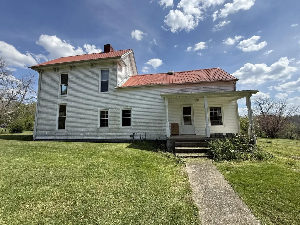 155 State Street Hazel Green KY 41332