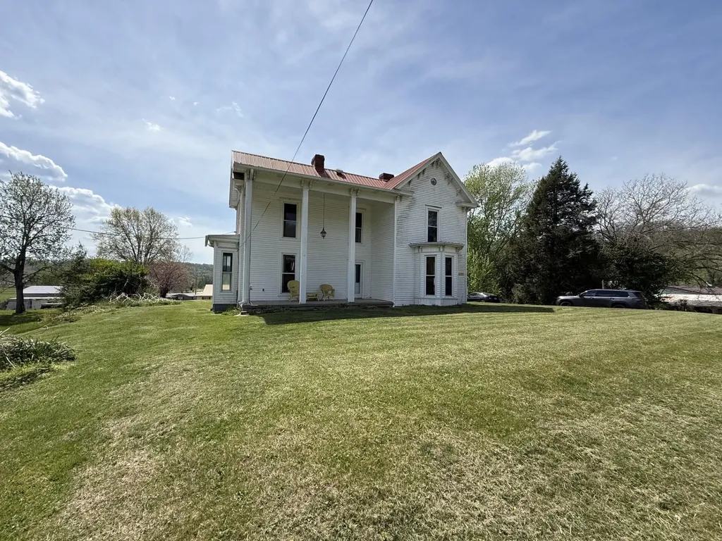 155 State Street Hazel Green KY 41332