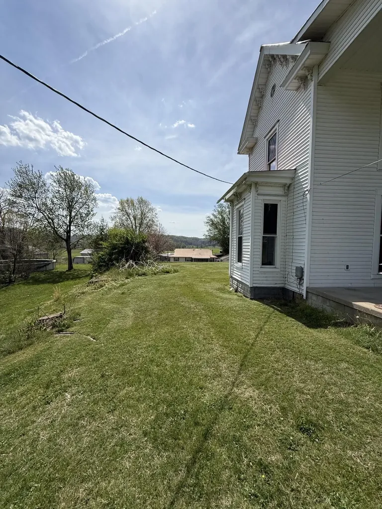 155 State Street Hazel Green KY 41332