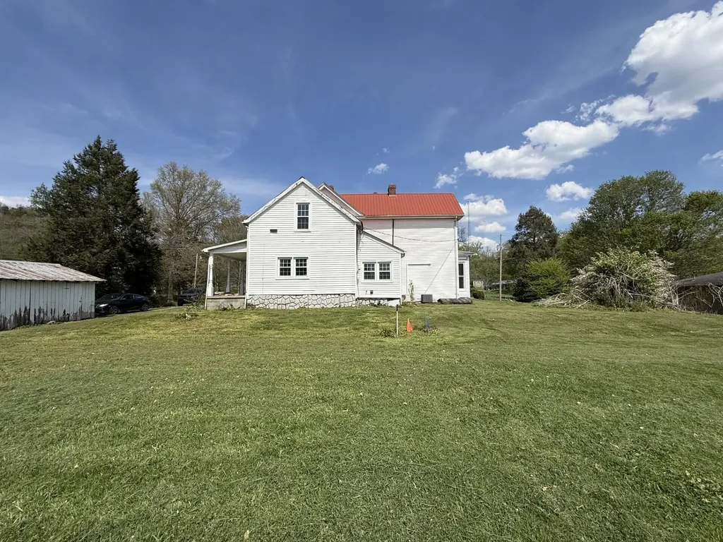 155 State Street Hazel Green KY 41332