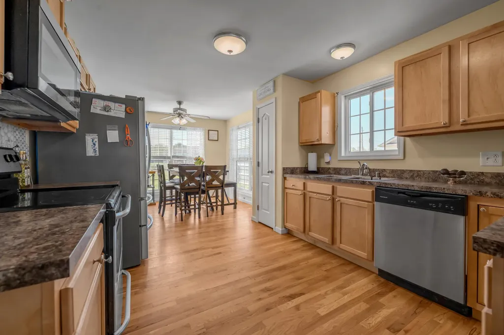 2016 Collins Lane Lawrenceburg KY 40342