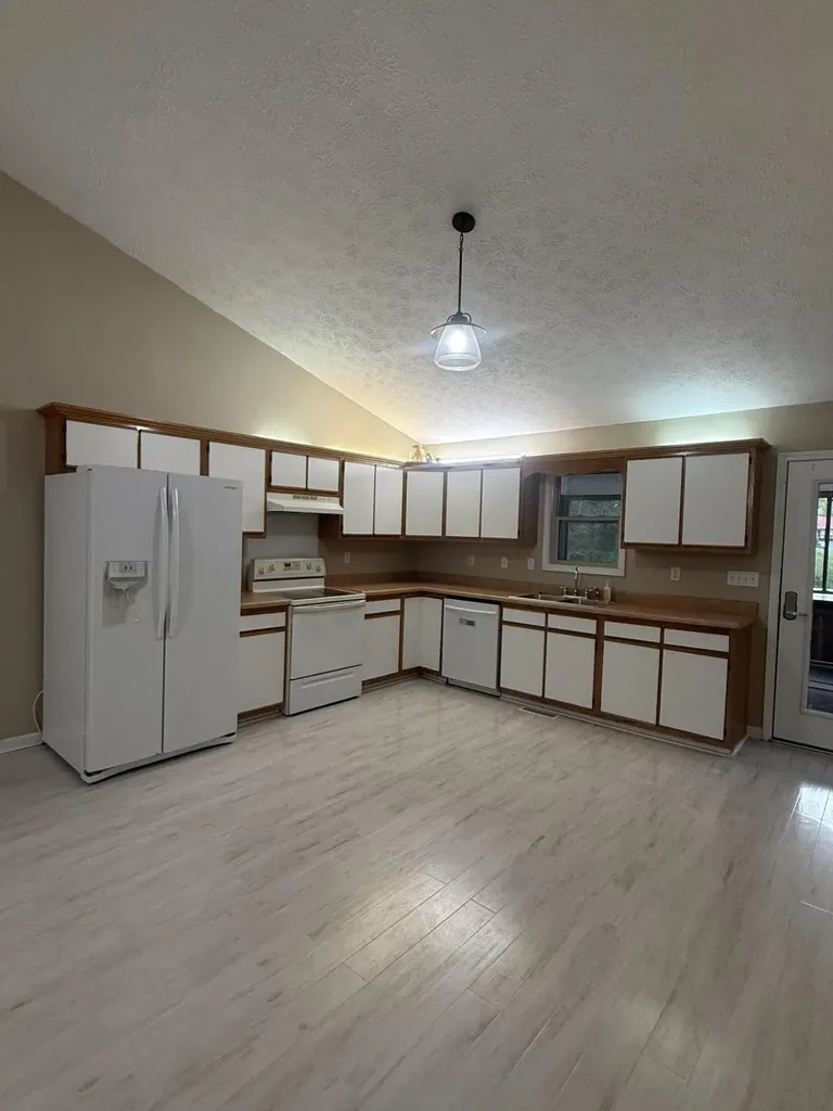 131 Golden Pond Road Monticello KY 42633