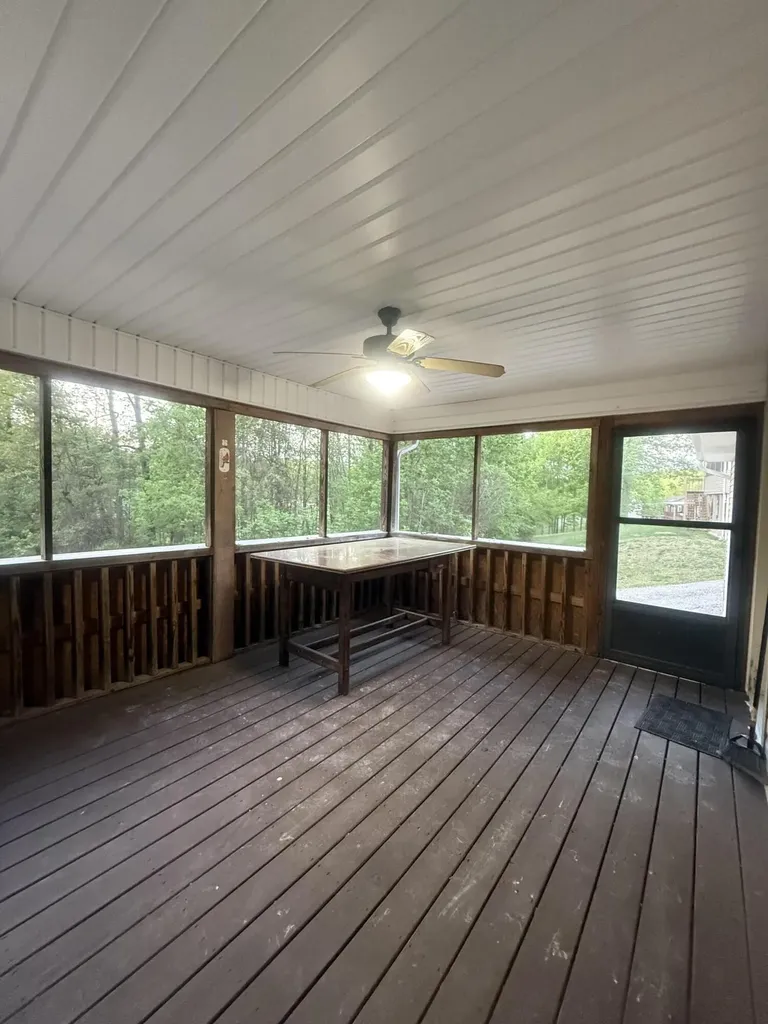 131 Golden Pond Road Monticello KY 42633