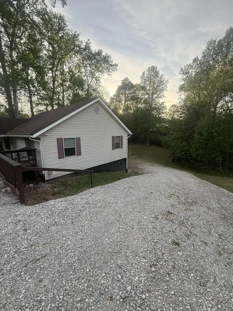131 Golden Pond Road Monticello KY 42633