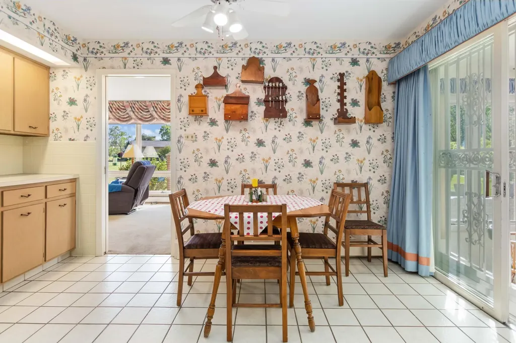 1108 Meadow Lane Corbin KY 40701