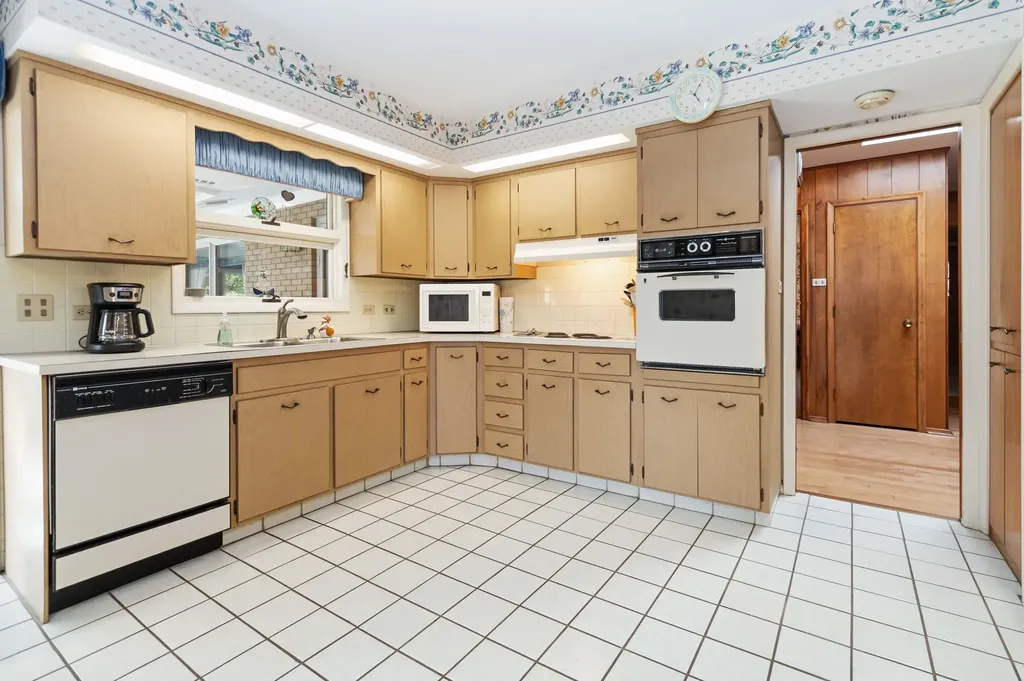 1108 Meadow Lane Corbin KY 40701