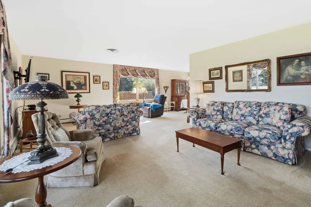 1108 Meadow Lane Corbin KY 40701