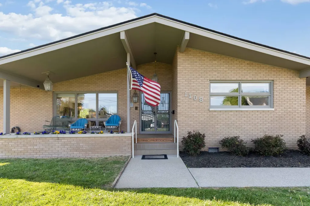 1108 Meadow Lane Corbin KY 40701