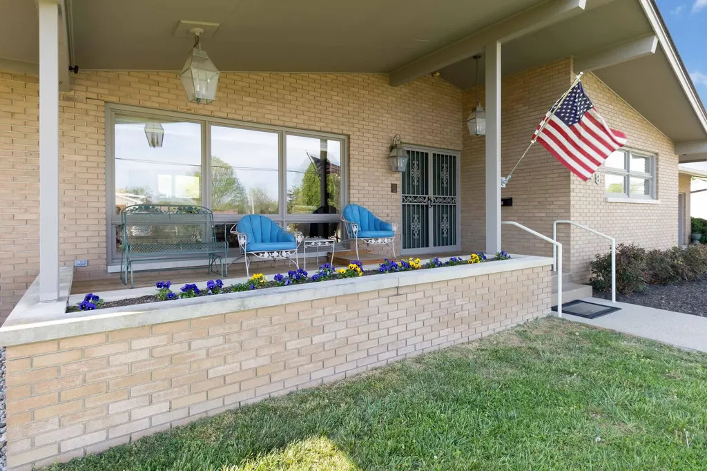 1108 Meadow Lane Corbin KY 40701