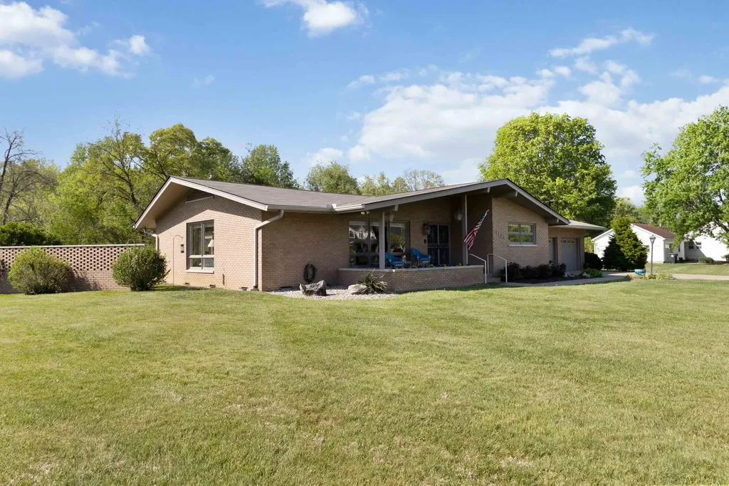 1108 Meadow Lane Corbin KY 40701
