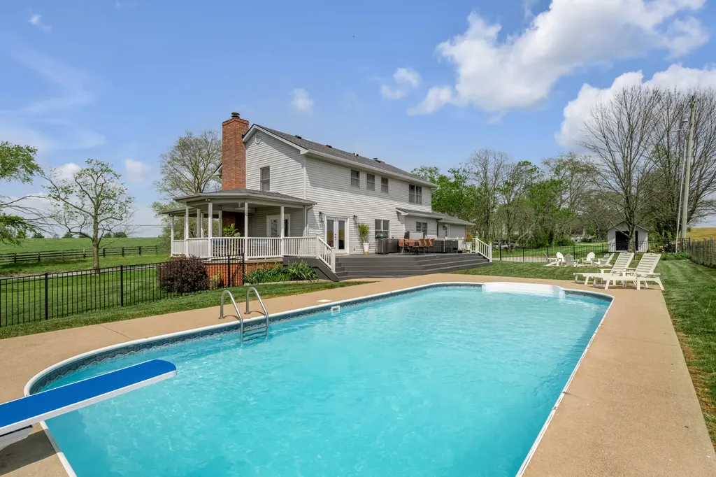 905 Pretty Run Road Winchester KY 40391