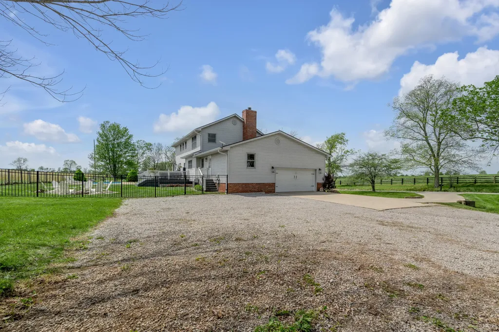 905 Pretty Run Road Winchester KY 40391