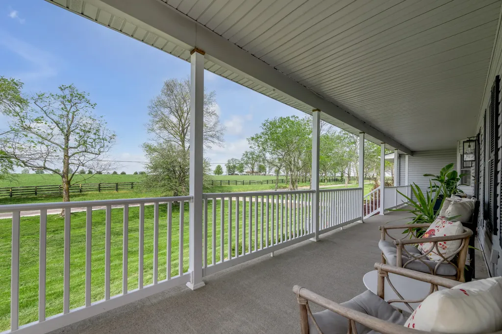 905 Pretty Run Road Winchester KY 40391