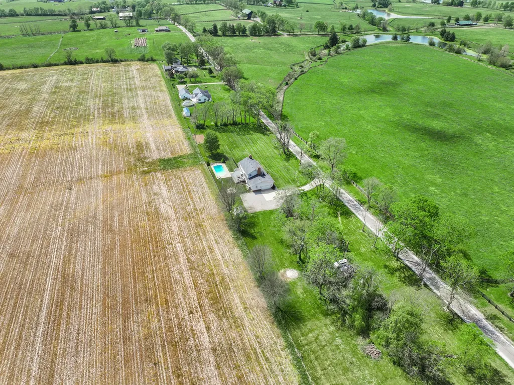 905 Pretty Run Road Winchester KY 40391