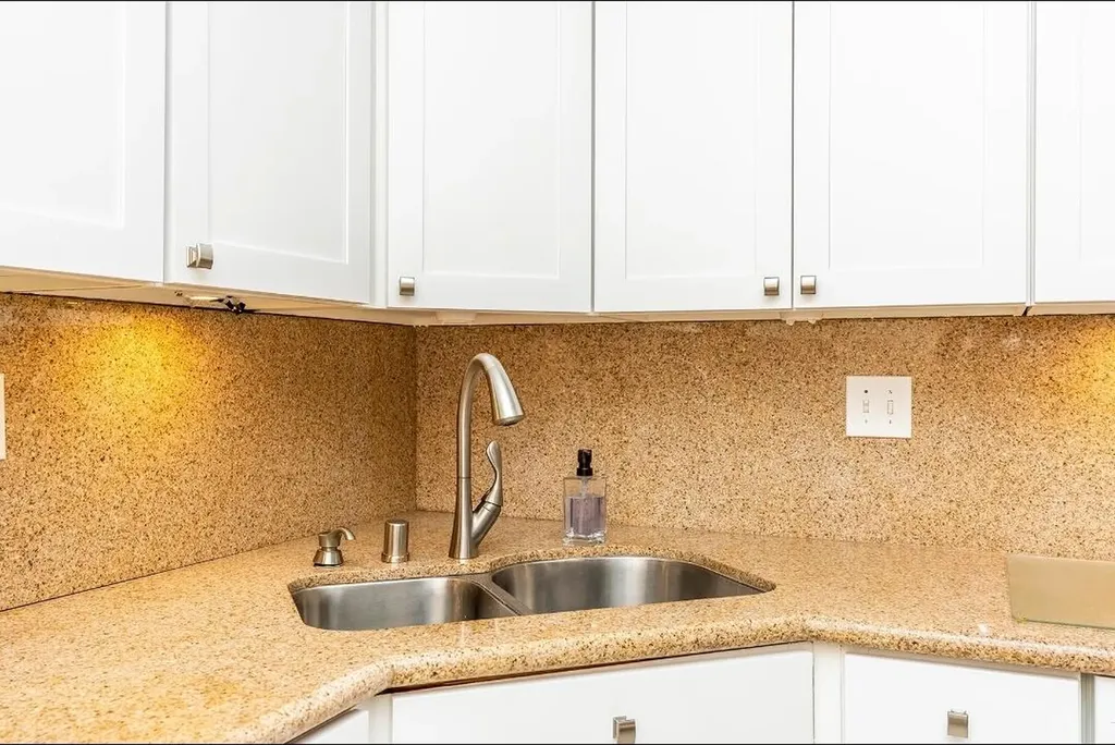 3669 Amick Way Lexington KY 40509