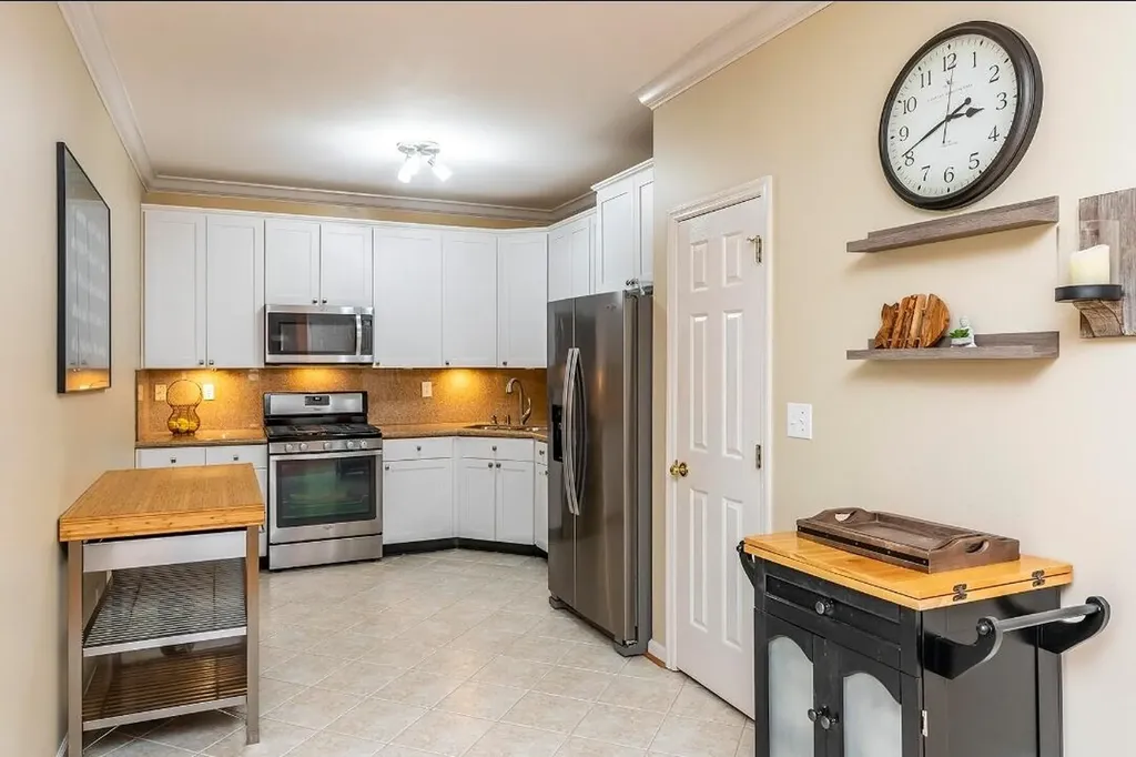 3669 Amick Way Lexington KY 40509