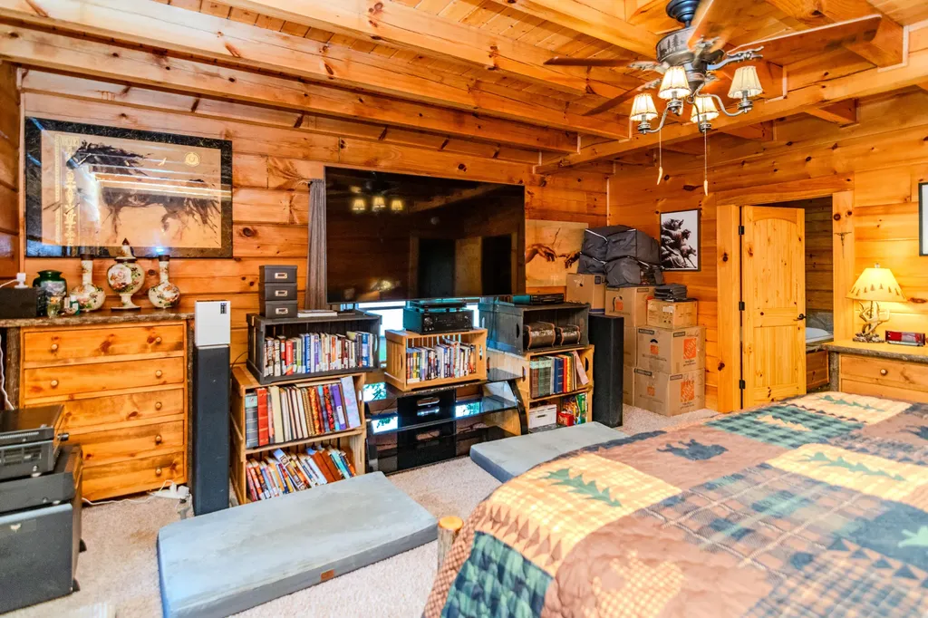 110 Dairy Farm Road Manchester KY 40962