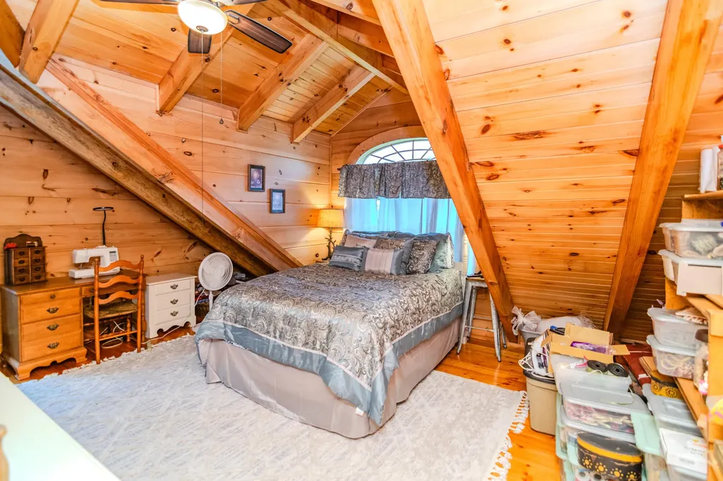 110 Dairy Farm Road Manchester KY 40962