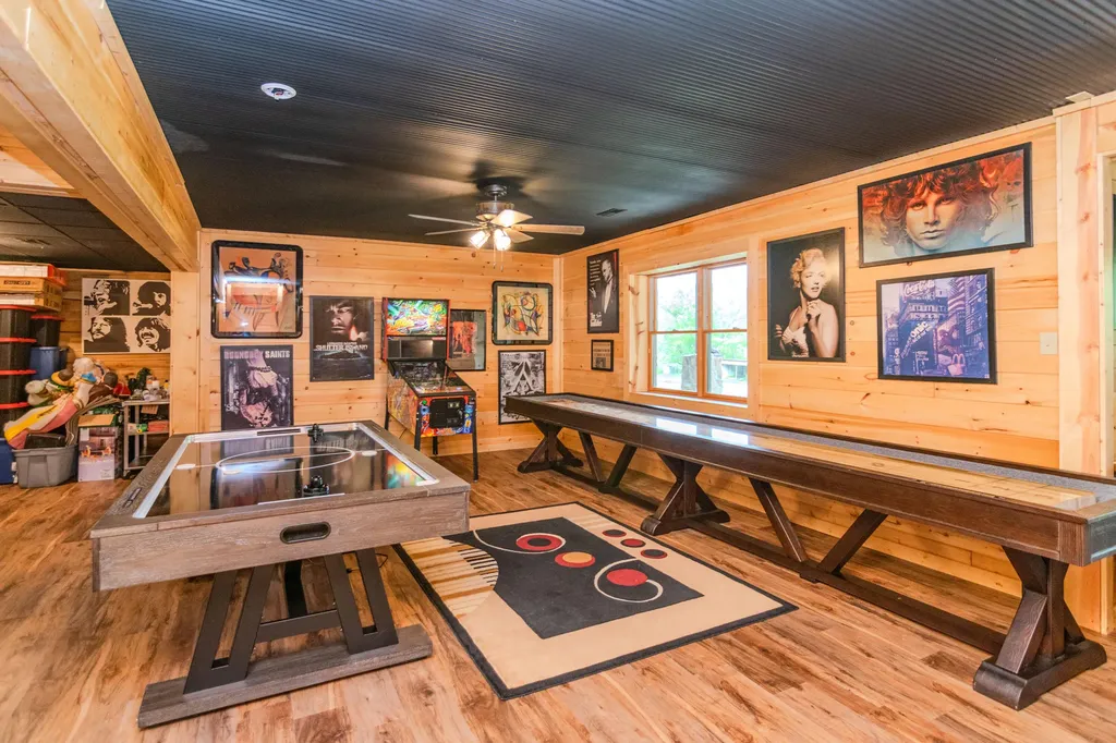 110 Dairy Farm Road Manchester KY 40962